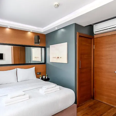 Zenia Hotel